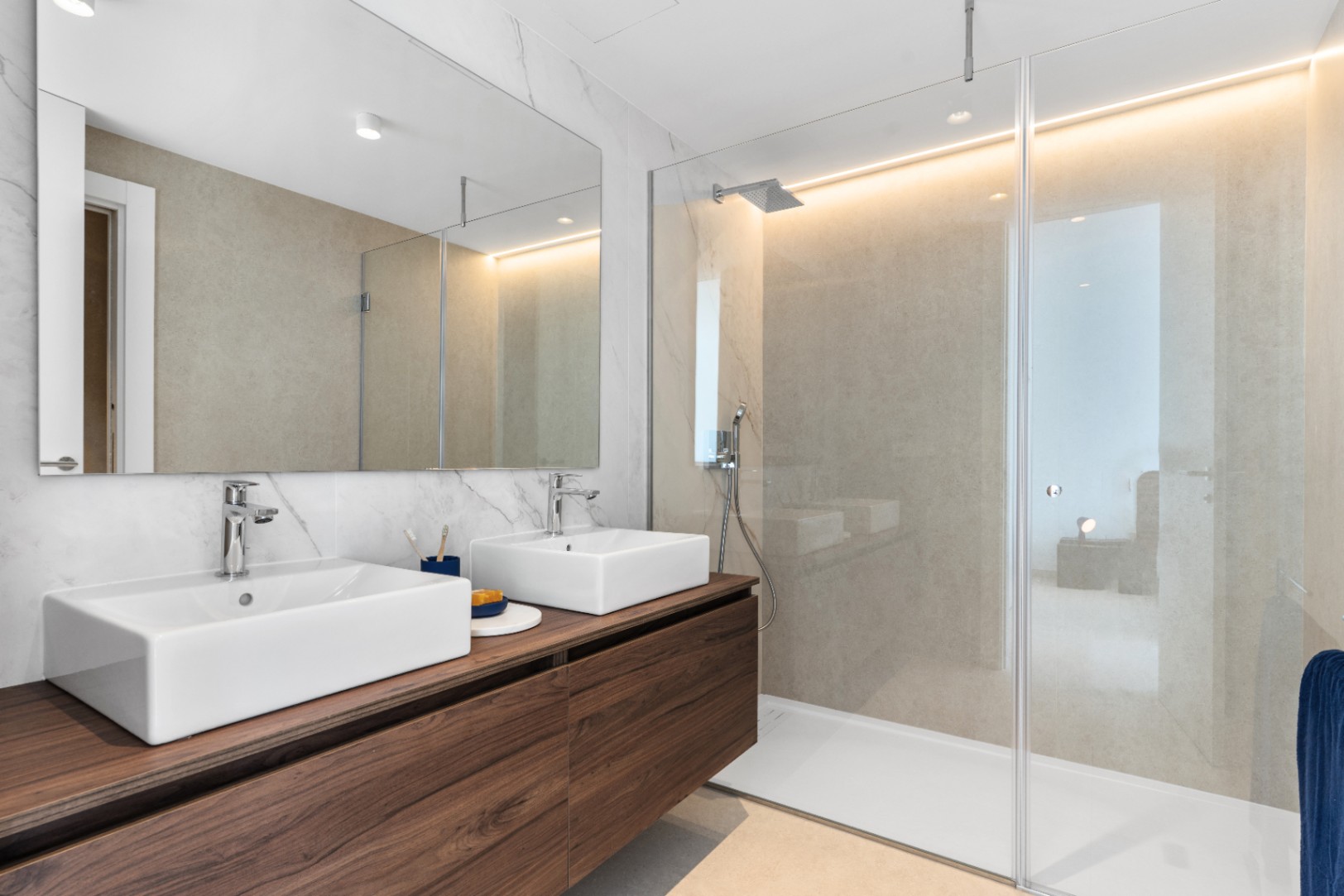 Blanc Altea H19 - Turnkey design villa with stunning views of Altea and Benidorm.