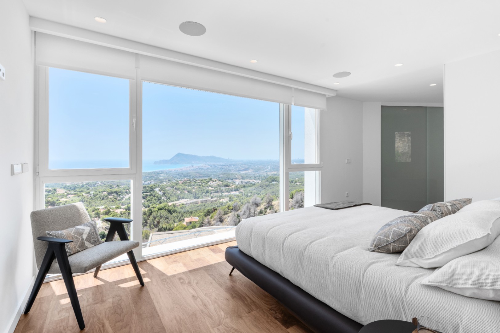 Blanc Altea H19 - Turnkey design villa with stunning views of Altea and Benidorm.