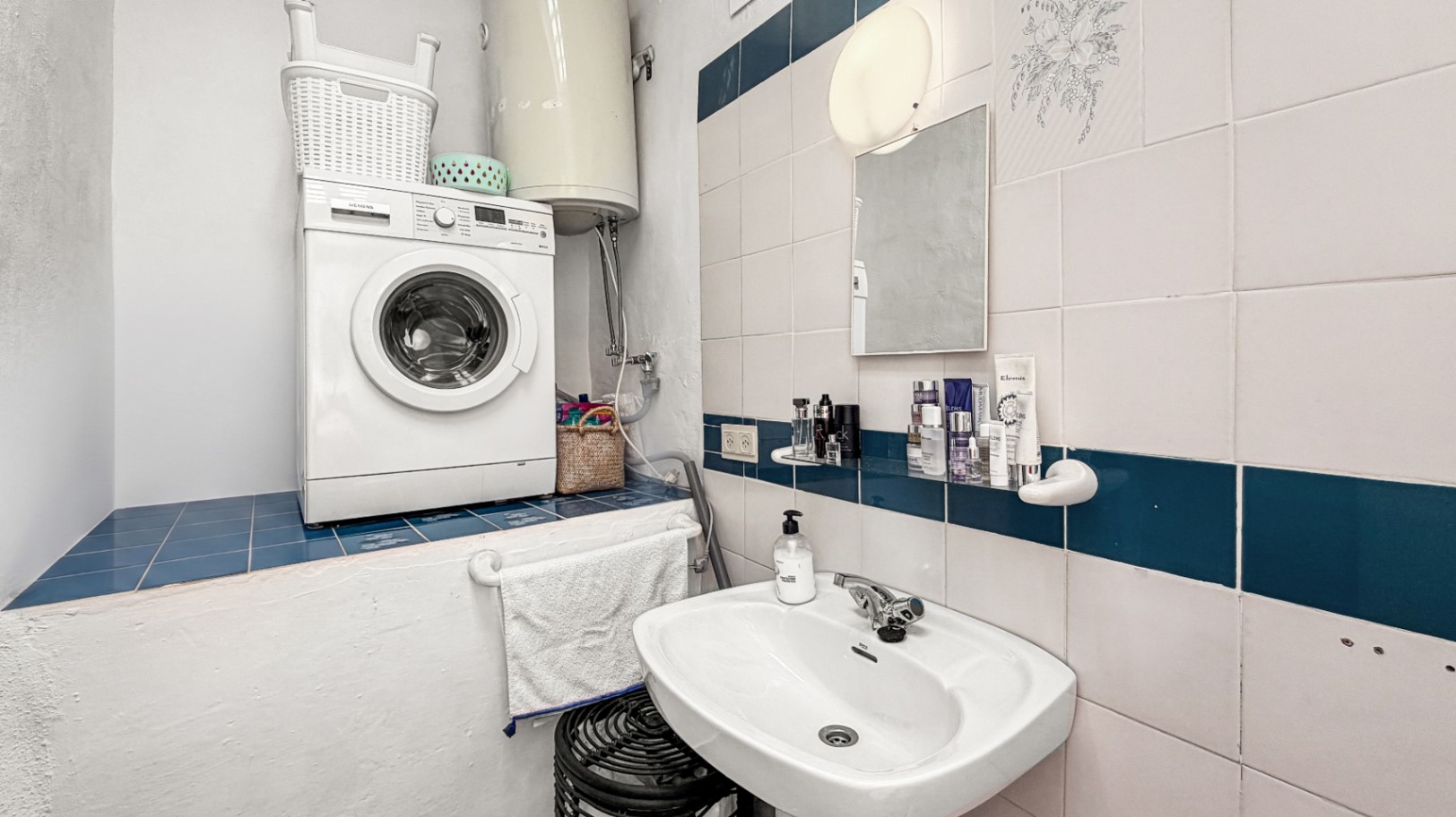 LBR117 - Authentic Spanish Townhouse Full of Charm in Sagra - in the Heart of the Orba Valley