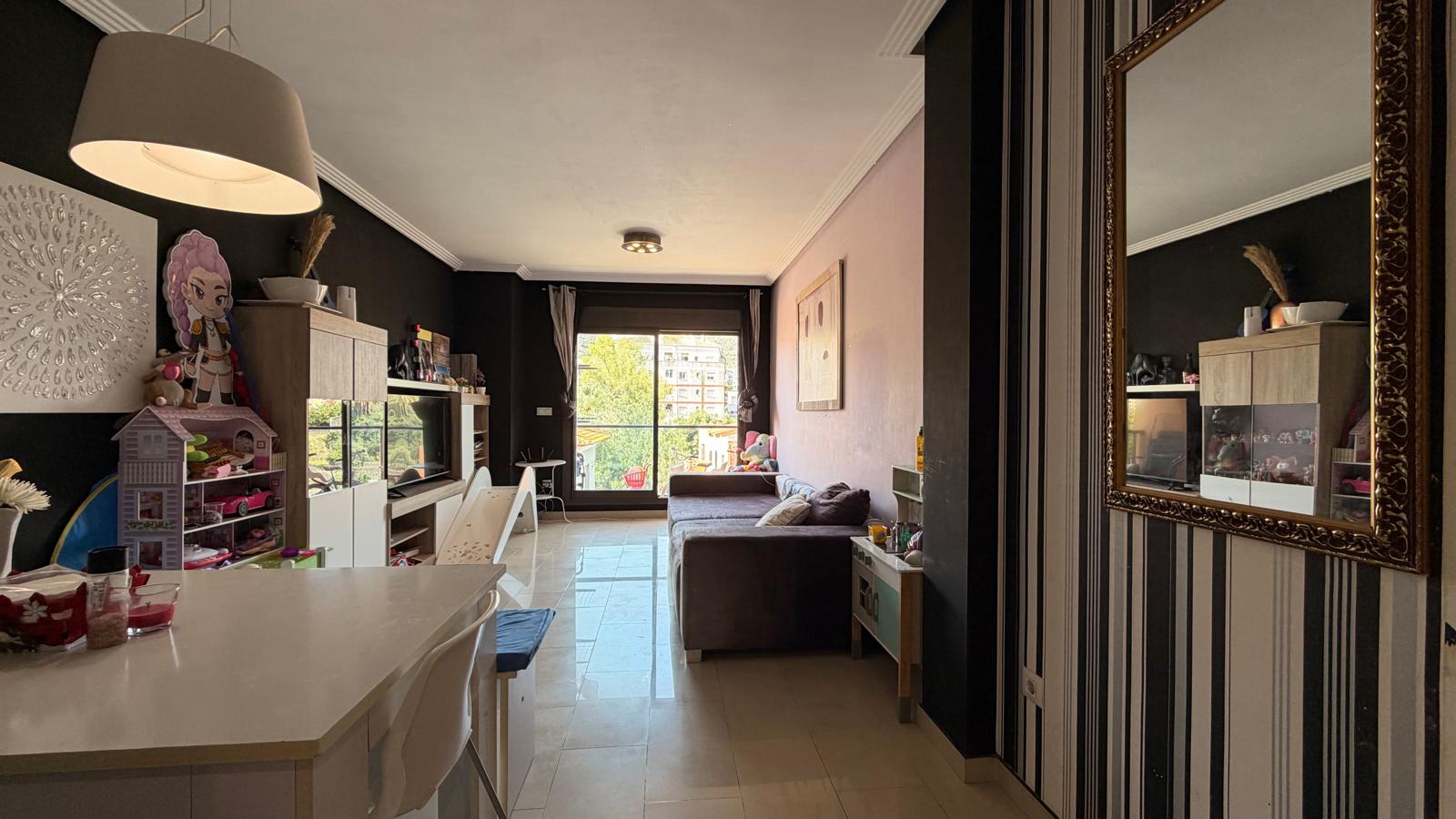 3-bedroom apartment with communal pool in the center of Pedreguer