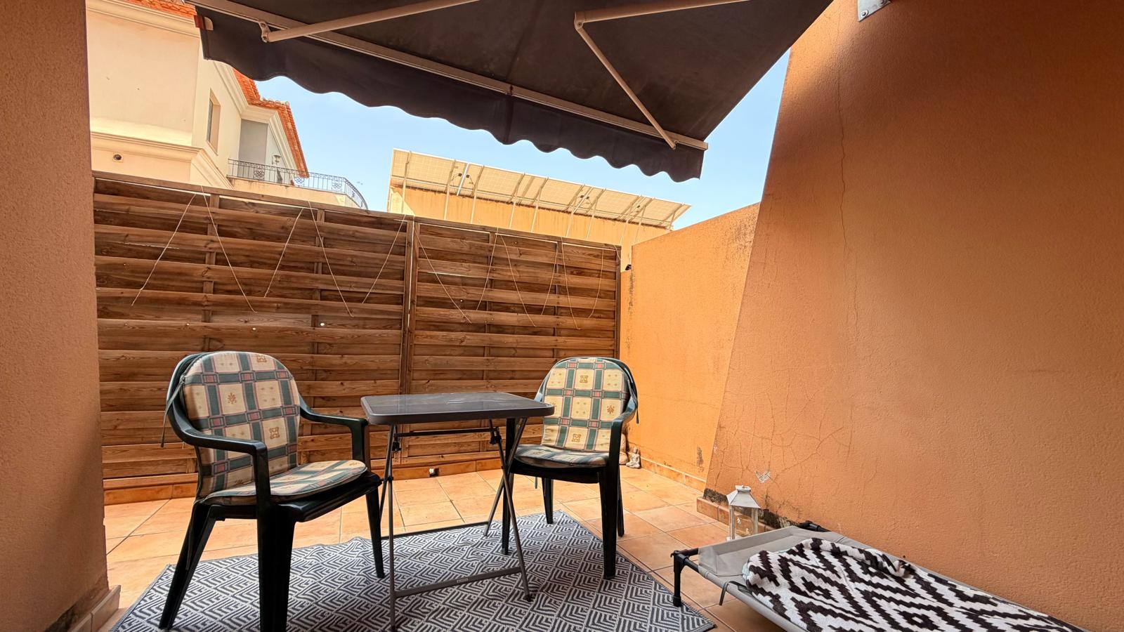 3 Bedroom Ground Floor Apartment with Terrace, Parking, Pool and Storage Room in the Centre of Pedreguer