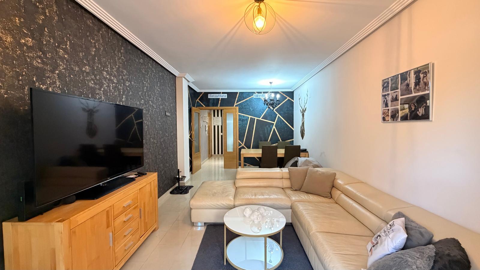 3 Bedroom Ground Floor Apartment with Terrace, Parking, Pool and Storage Room in the Centre of Pedreguer