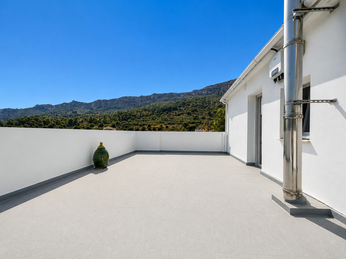 Renovated 4 Bedroom Villa with Mountain Views in La Vall de Gallinera - Pego