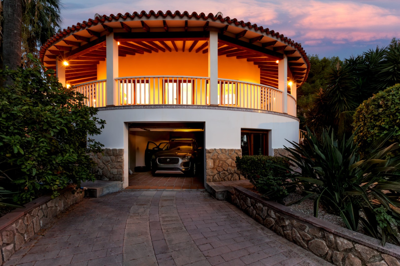 Villa Marineta - Mediterranean Villa Just Steps from Marineta Cassiana Beach in Dénia