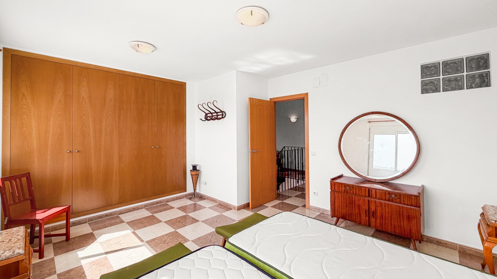 Charming 3-Bedroom Townhouse with Large Private Garage & Communal Pool in Murla