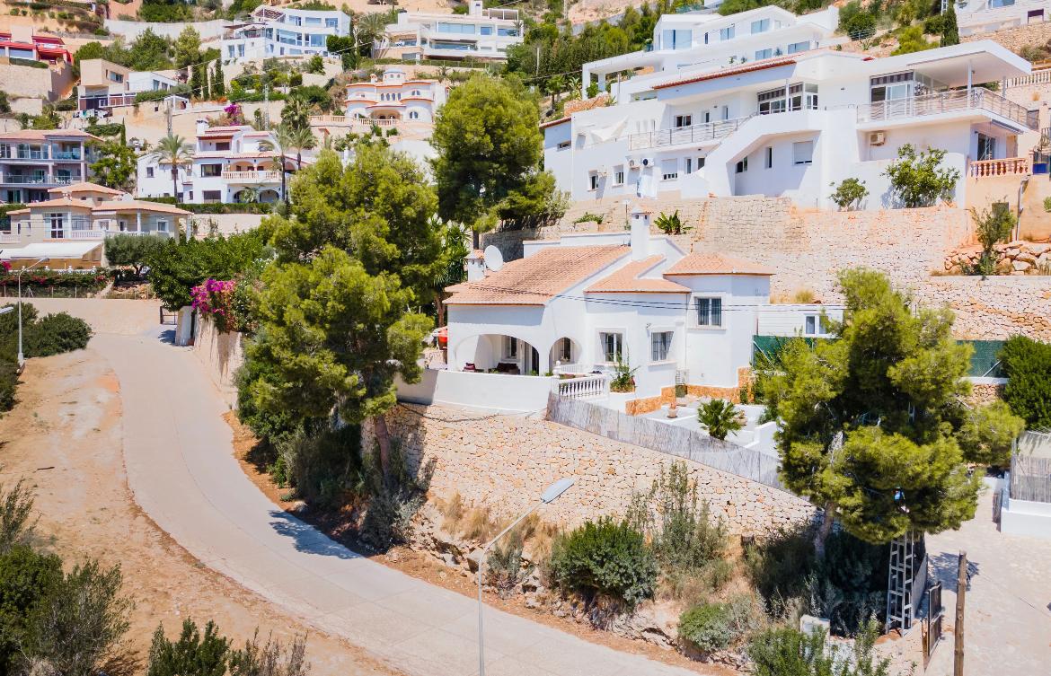 Villa Elena | 3-Bedroom Mediterranean Villa with Spacious Outdoor Areas