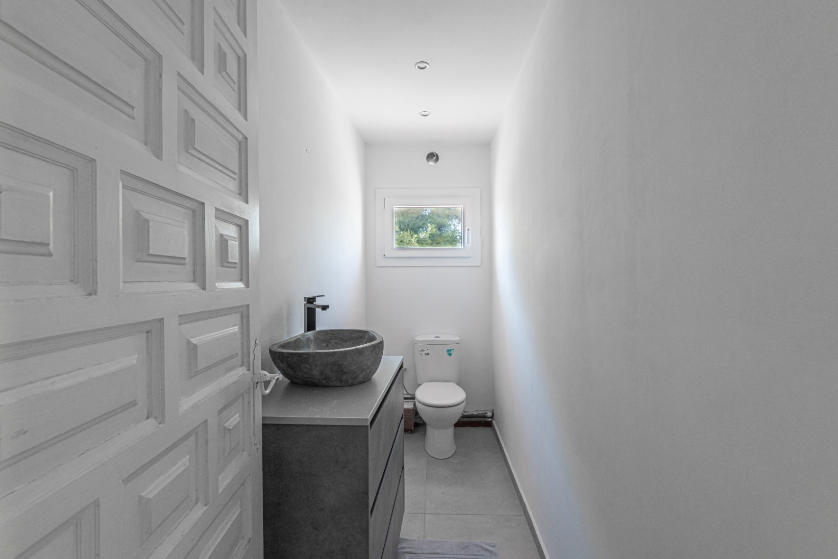 Villa Alexa – Exceptional Renovation Opportunity Surrounded by Nature in Jávea
