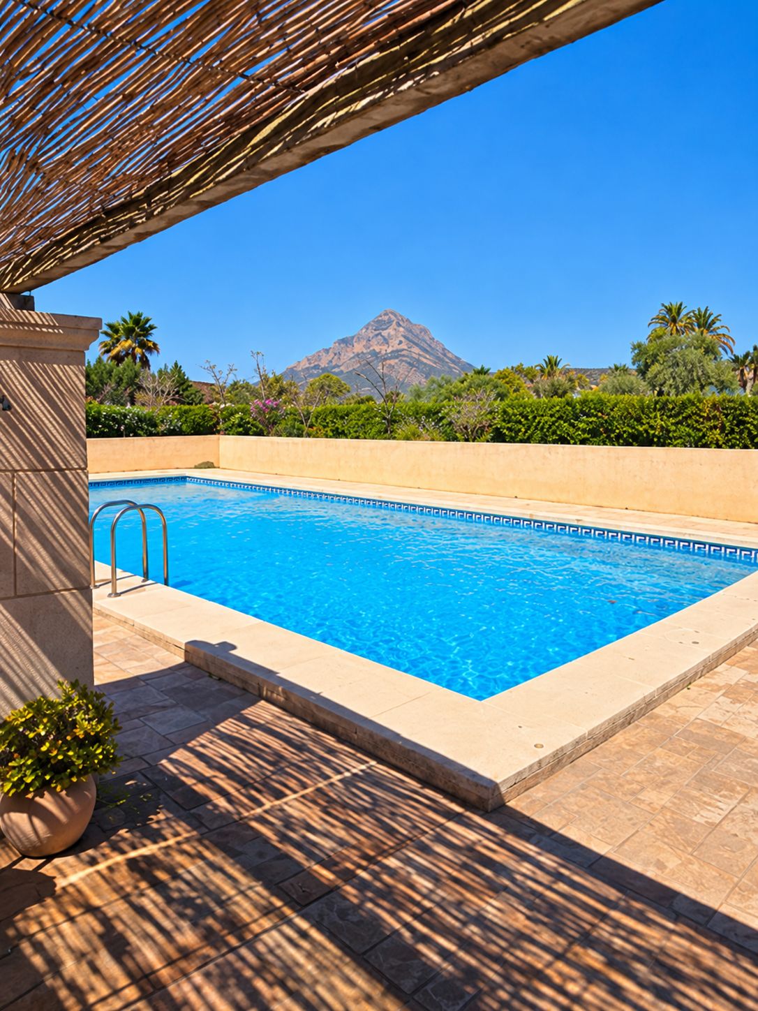 3-slaapkamer townhouse in Jávea met gemeenschappelijk zwembad - Slechts 1 km van het Arenal-strand