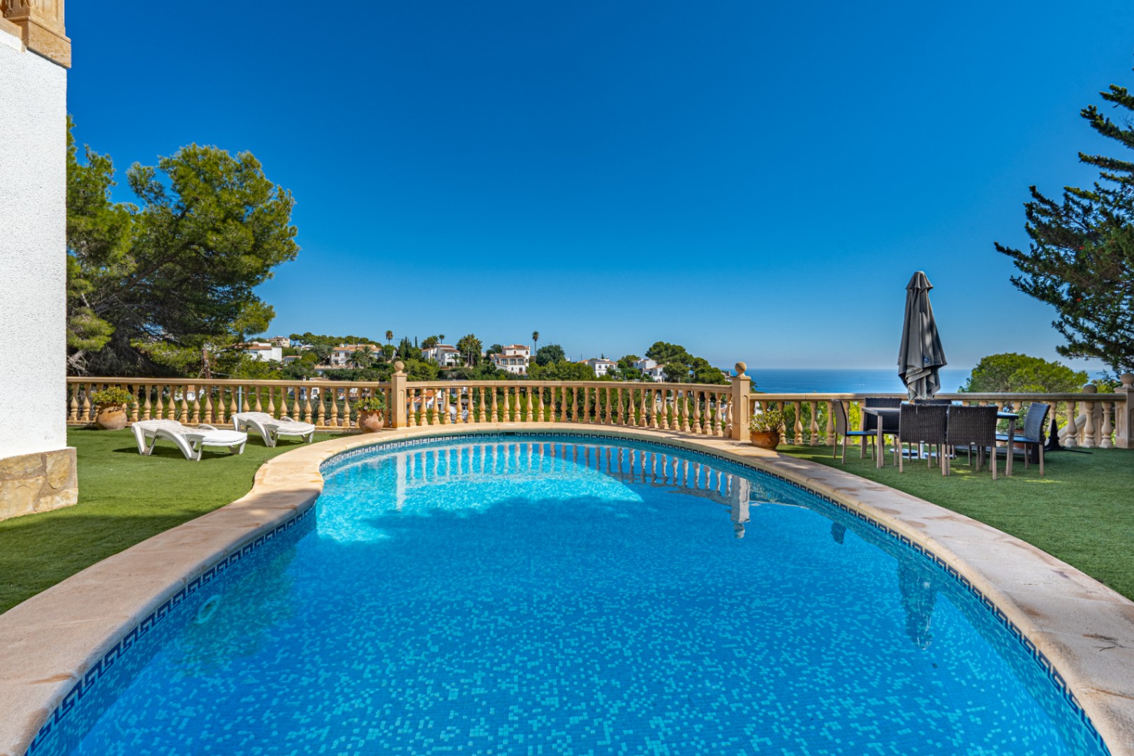 Villa Amanecer – 5 Bedroom Mediterranean Villa with Sea Views in Granadella, Jávea