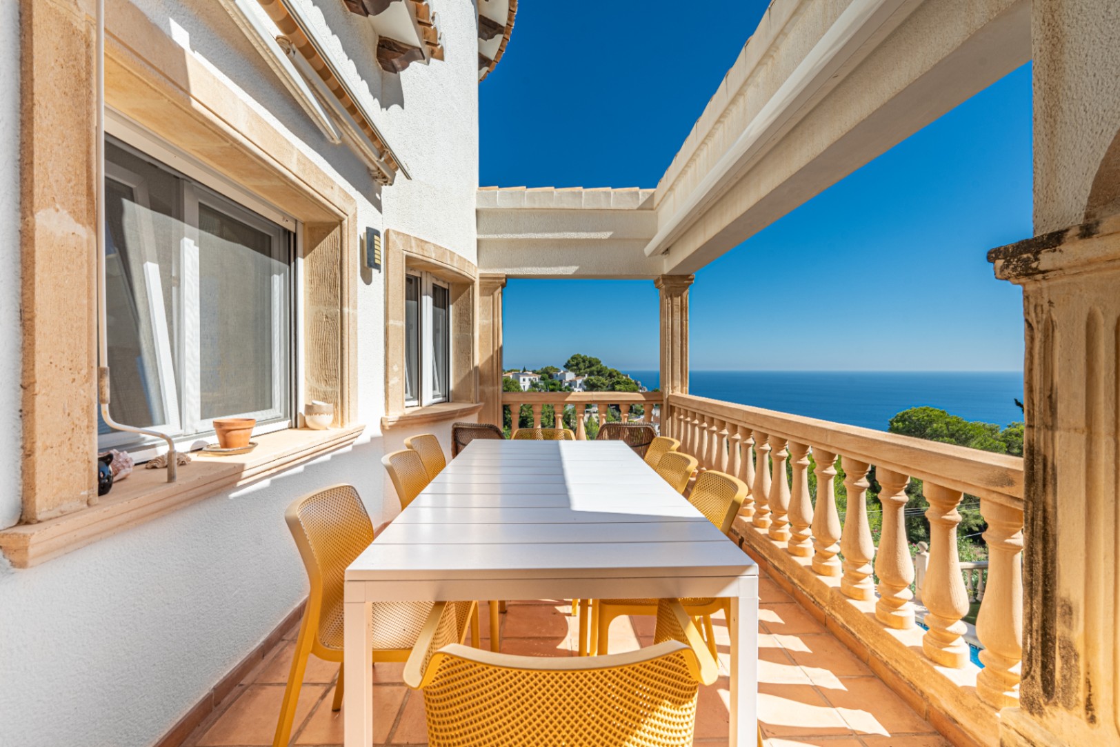 Villa Amanecer – 5 Bedroom Mediterranean Villa with Sea Views in Granadella, Jávea