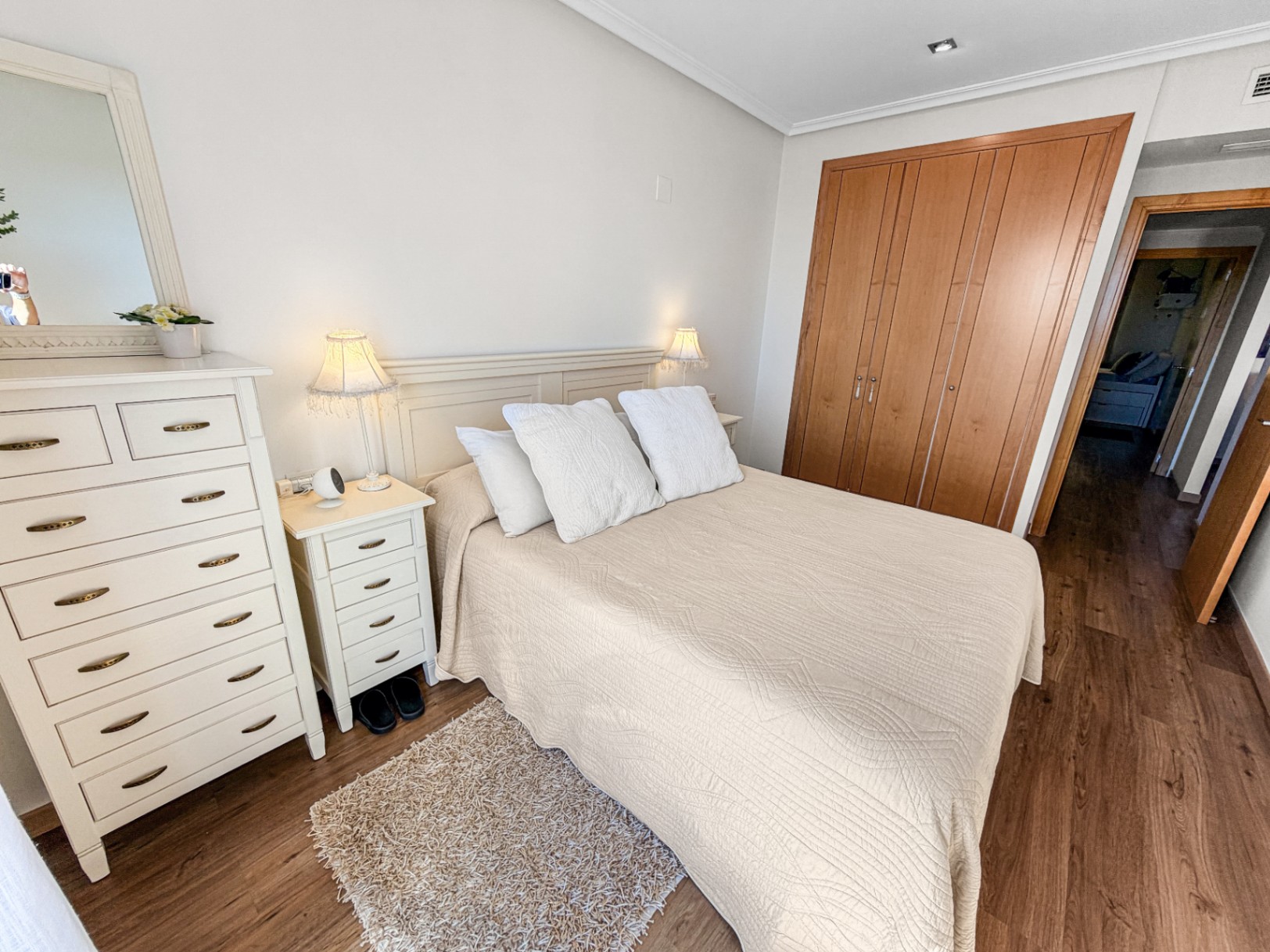 LBRJ138 - Prachtig gerenoveerd 2-slaapkamer appartement met zeezicht in het centrum van Jávea