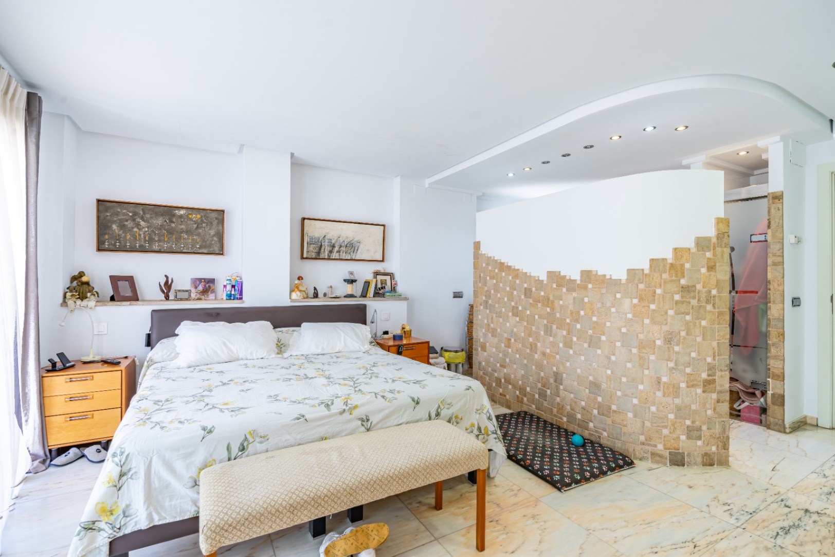 Geräumiges Reihenhaus mit unabhängigem Apartment und Meerblick im Hafen von Jávea