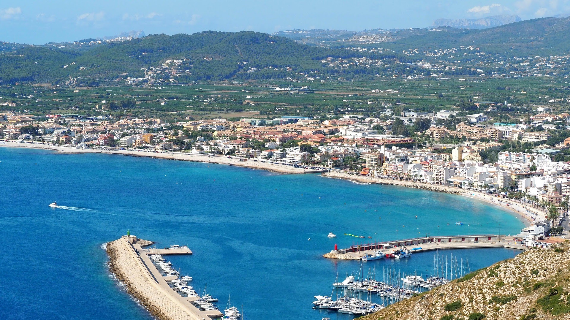 Discover the Most Exclusive Neighborhoods in Jávea for Luxury Living